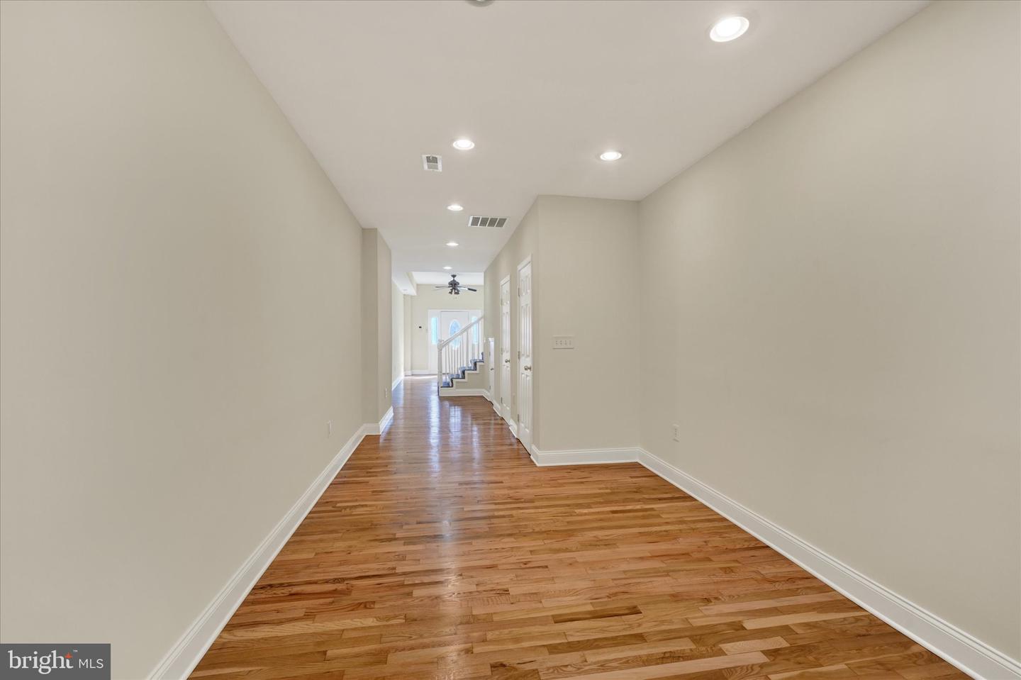 510 S Highland Ave S Property Photo 10
