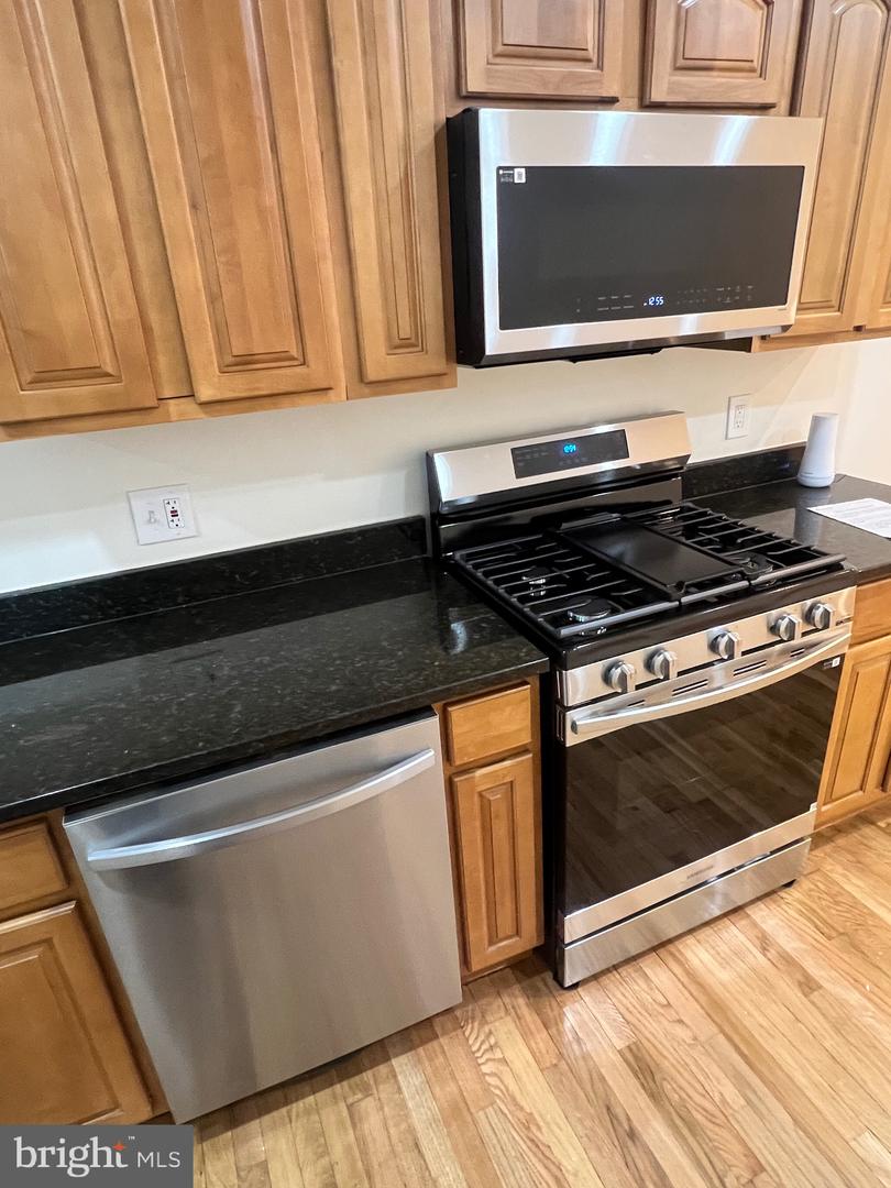 510 S Highland Ave S Property Photo 15