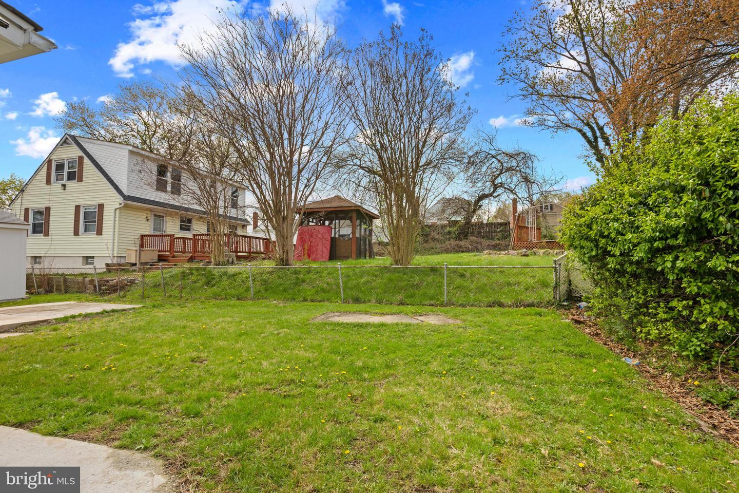 5427 Daywalt Ave Property Photo 43