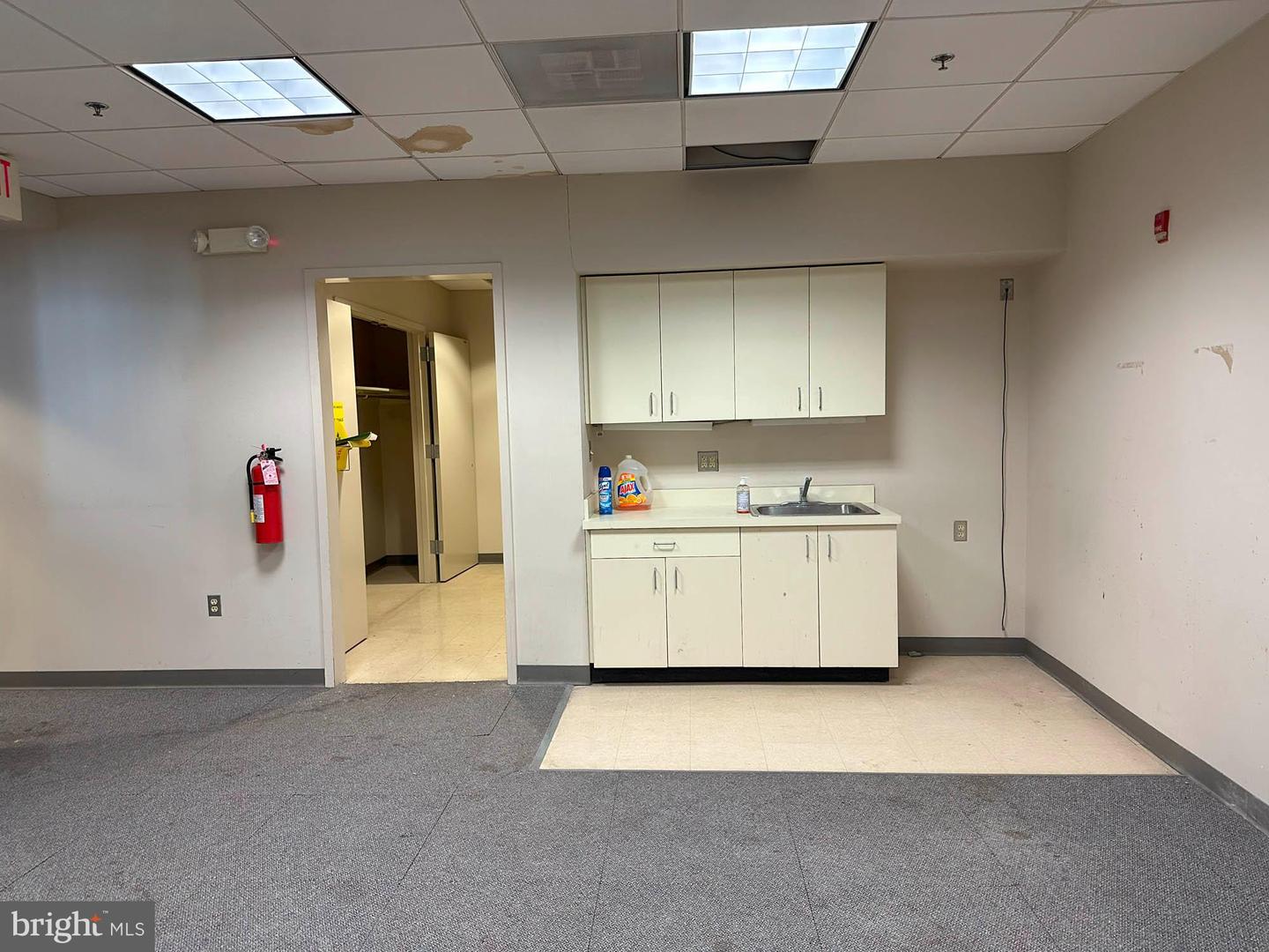 1209 N Charles St #b Property Photo 22