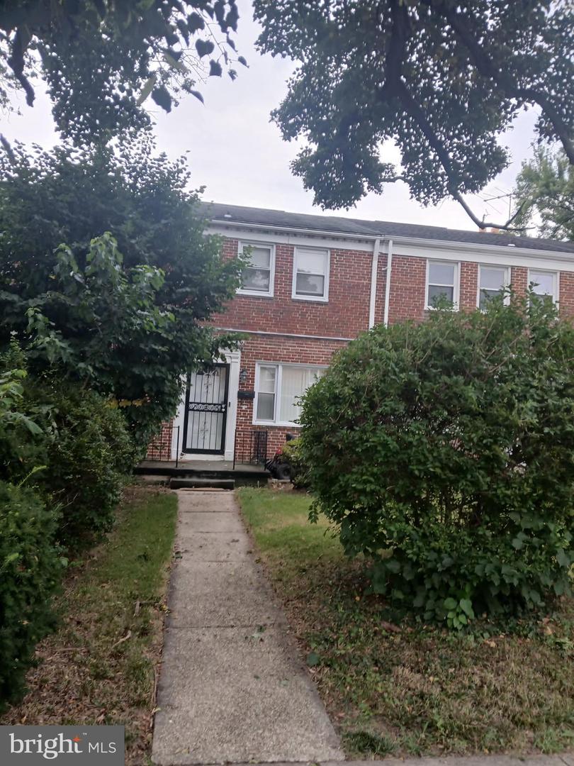 1141 Elbank Ave Property Photo 2