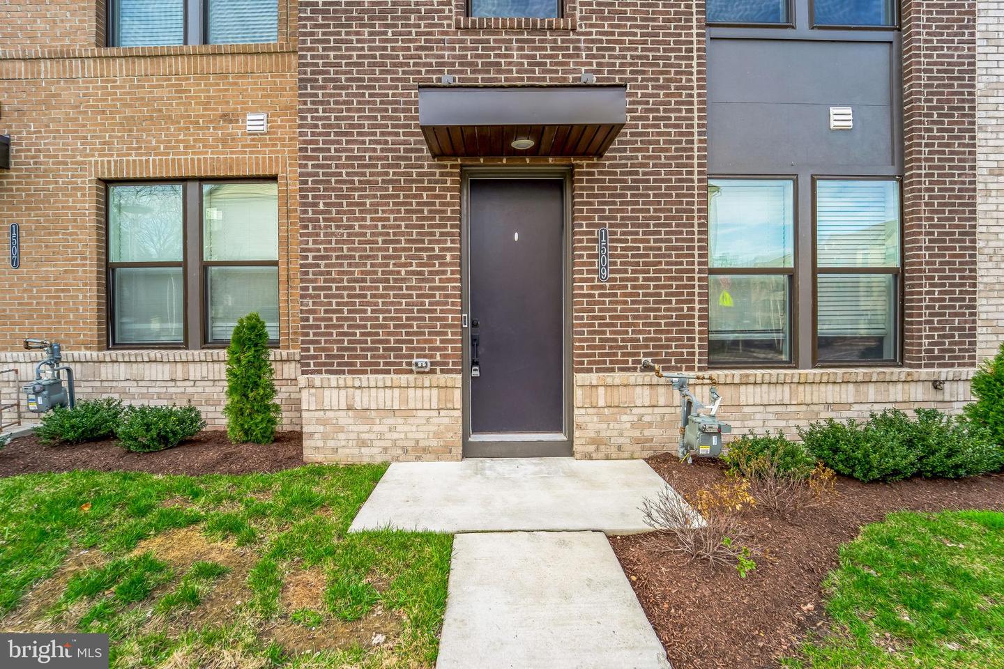 1509 Roland Heights Ave Property Photo 2