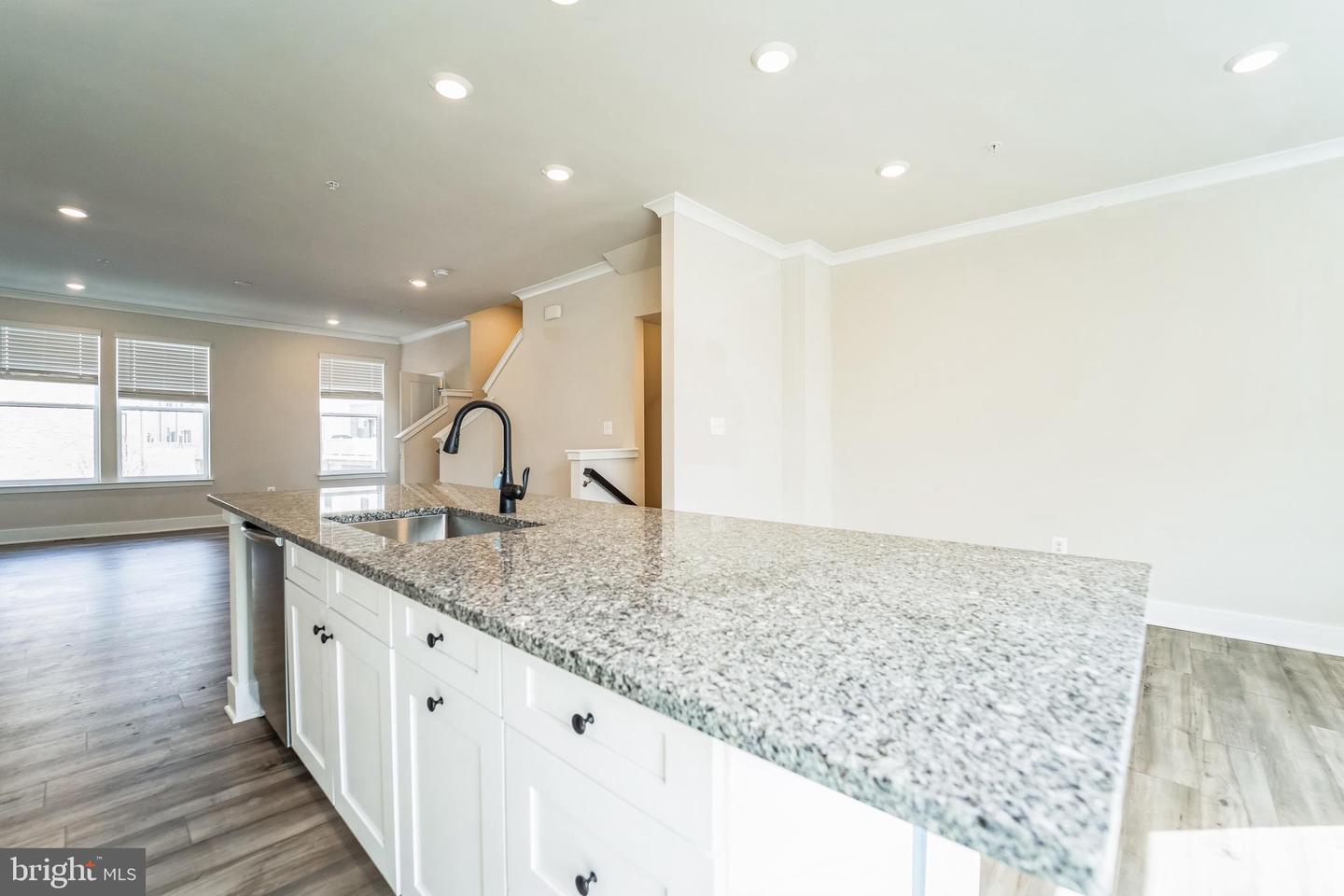 1509 Roland Heights Ave Property Photo 8