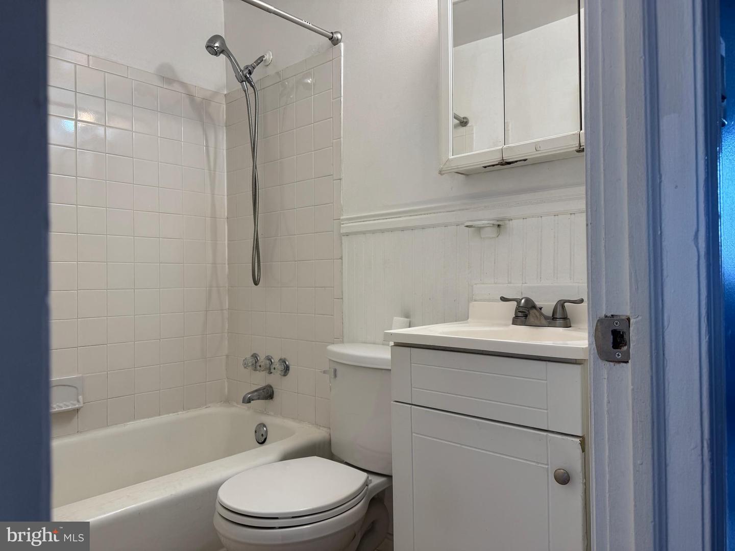 1548 Elrino St Property Photo 10