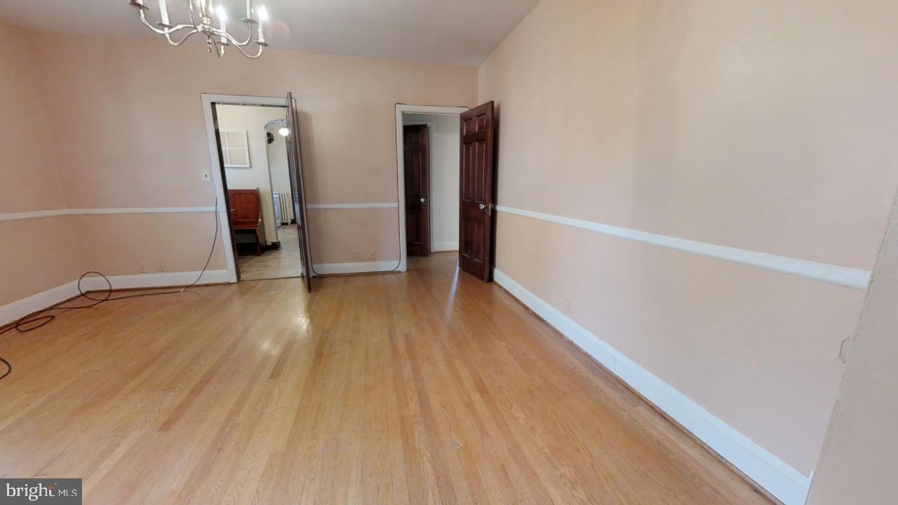 310 Gittings Ave Property Photo 7