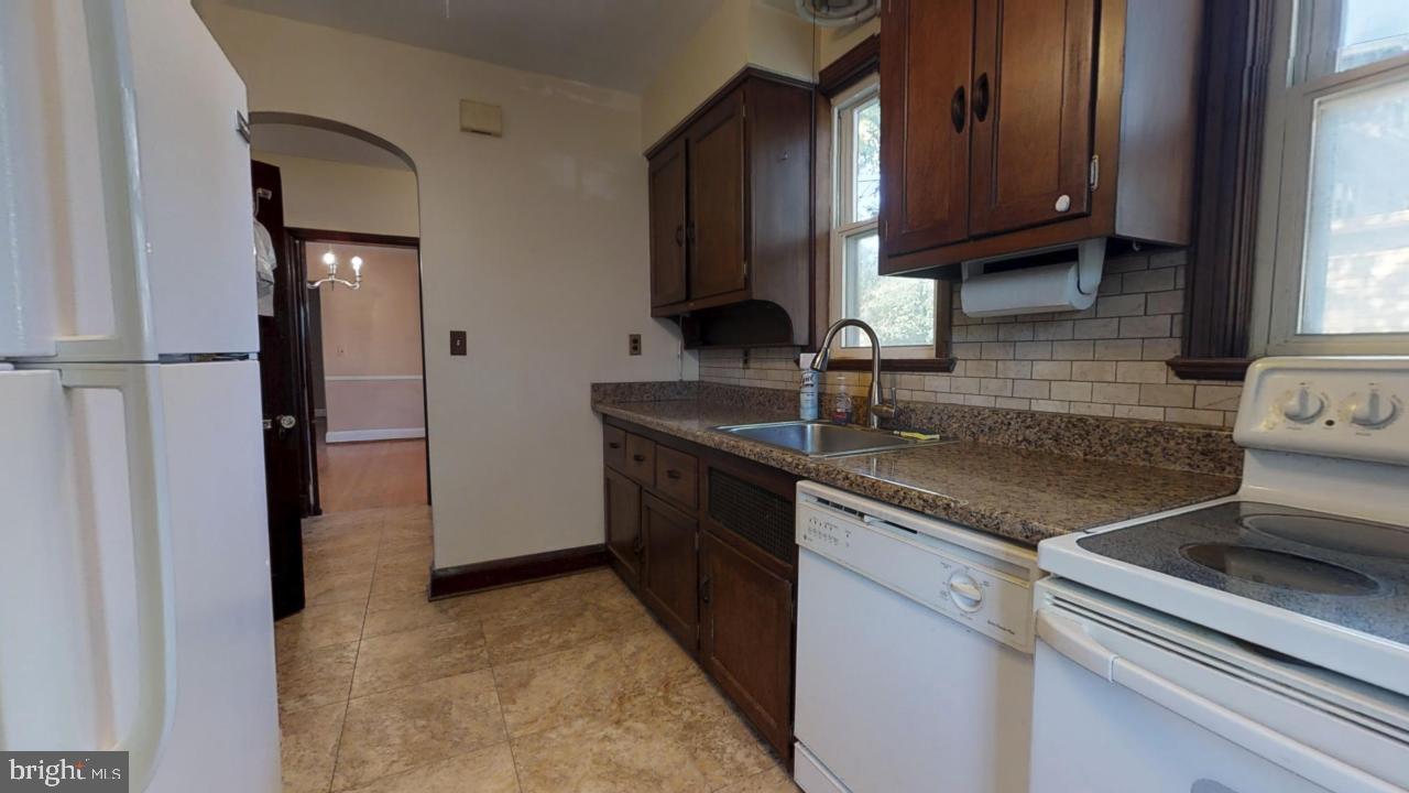 310 Gittings Ave Property Photo 13