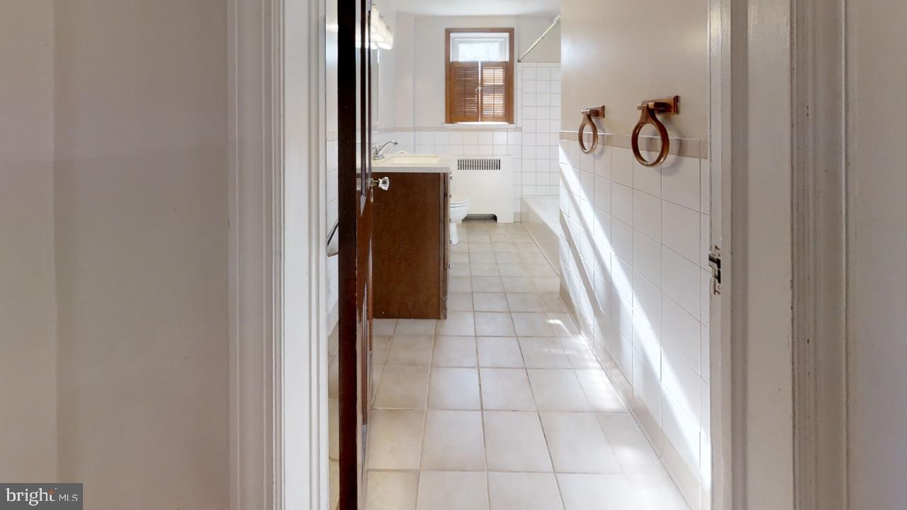 310 Gittings Ave Property Photo 20