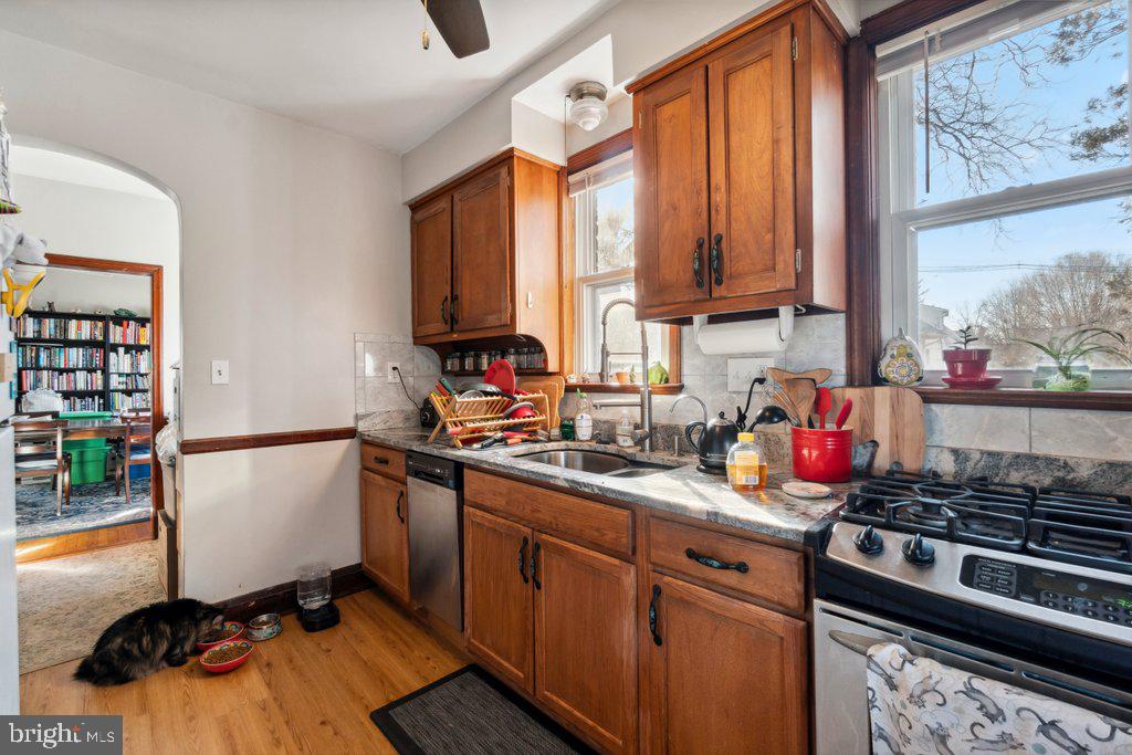 310 Gittings Ave Property Photo 28