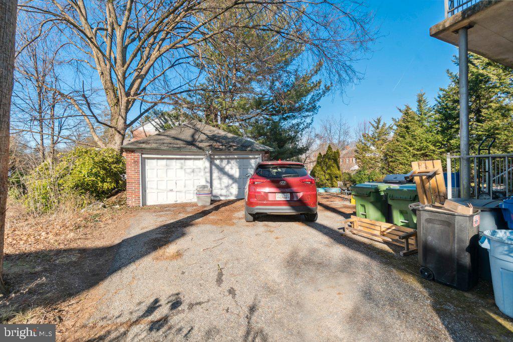 310 Gittings Ave Property Photo 43
