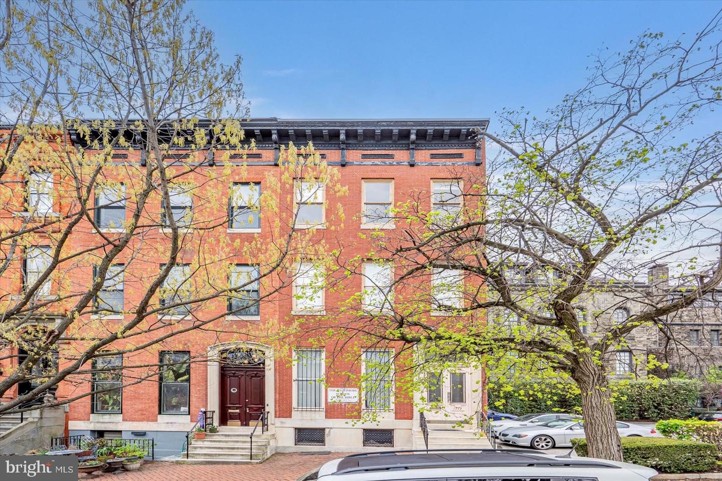 1712 Park Ave Property Photo 1