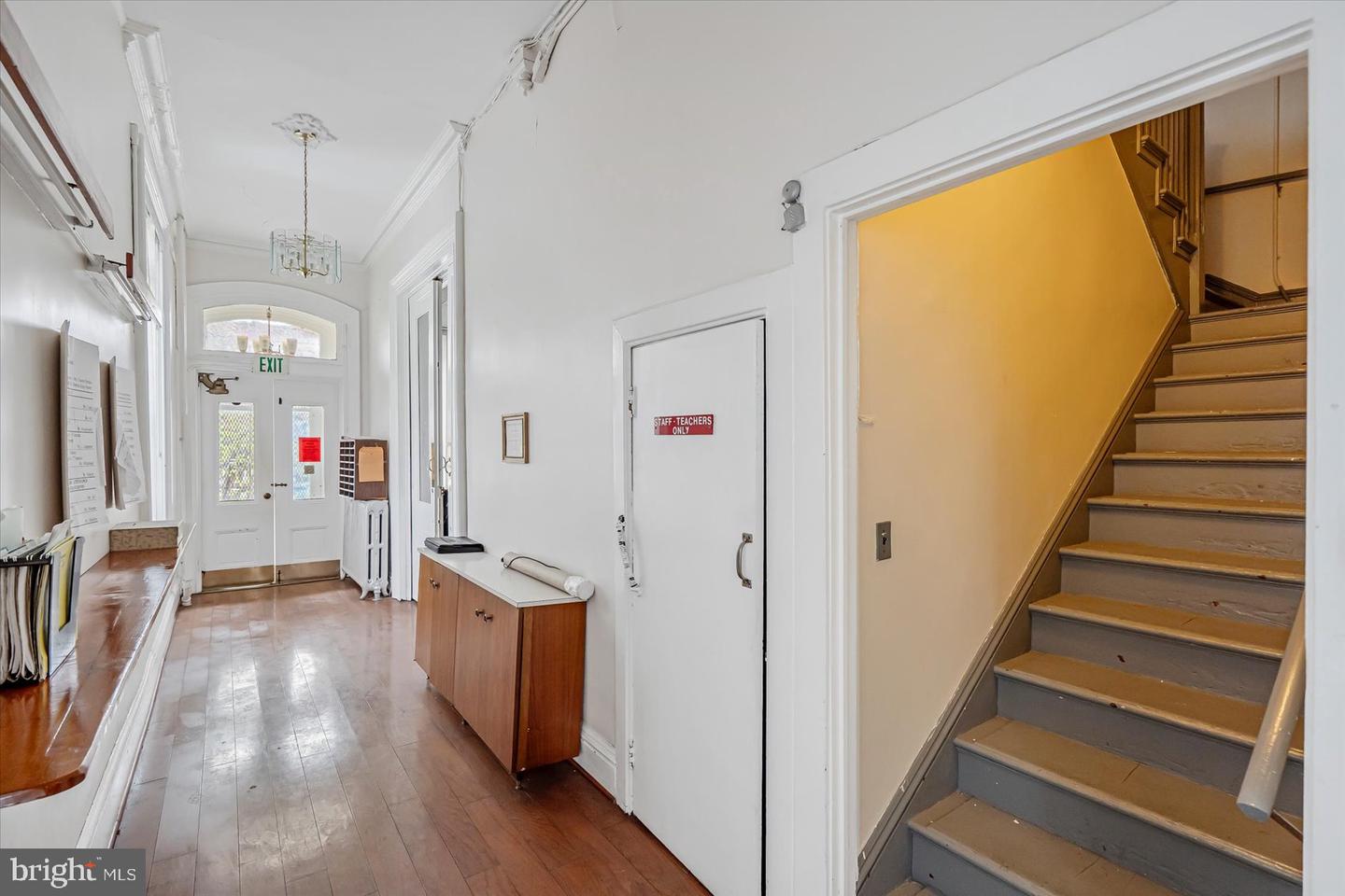 1712 Park Ave Property Photo 7