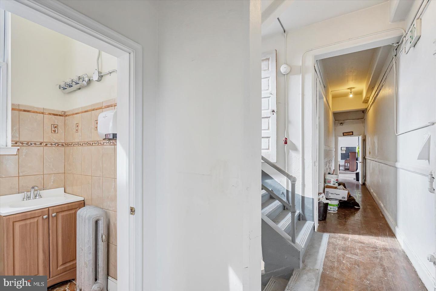 1712 Park Ave Property Photo 33