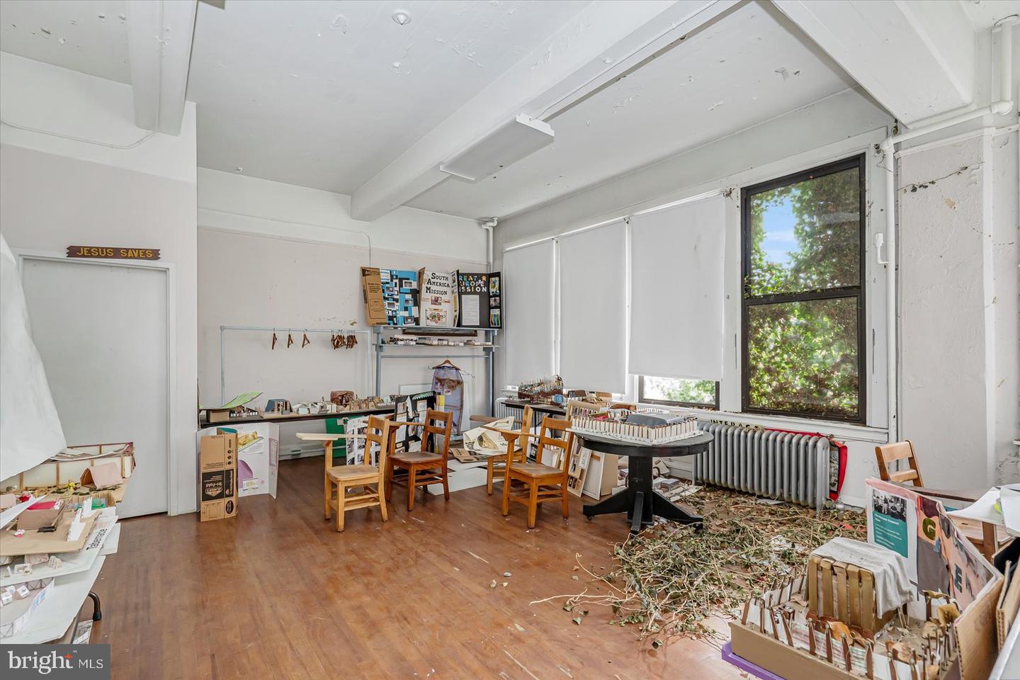 1712 Park Ave Property Photo 37