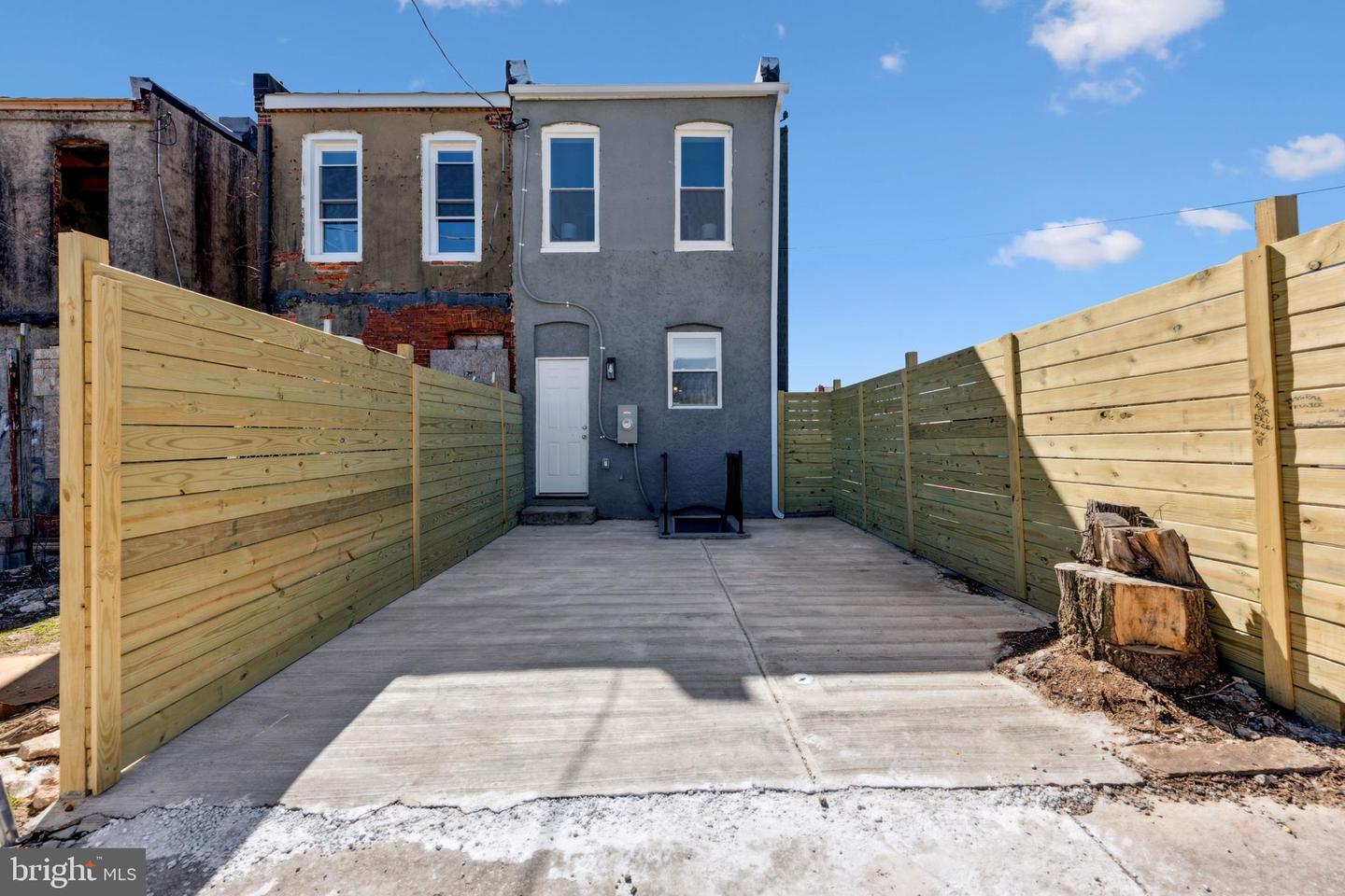 1756 E North Ave Property Photo 38