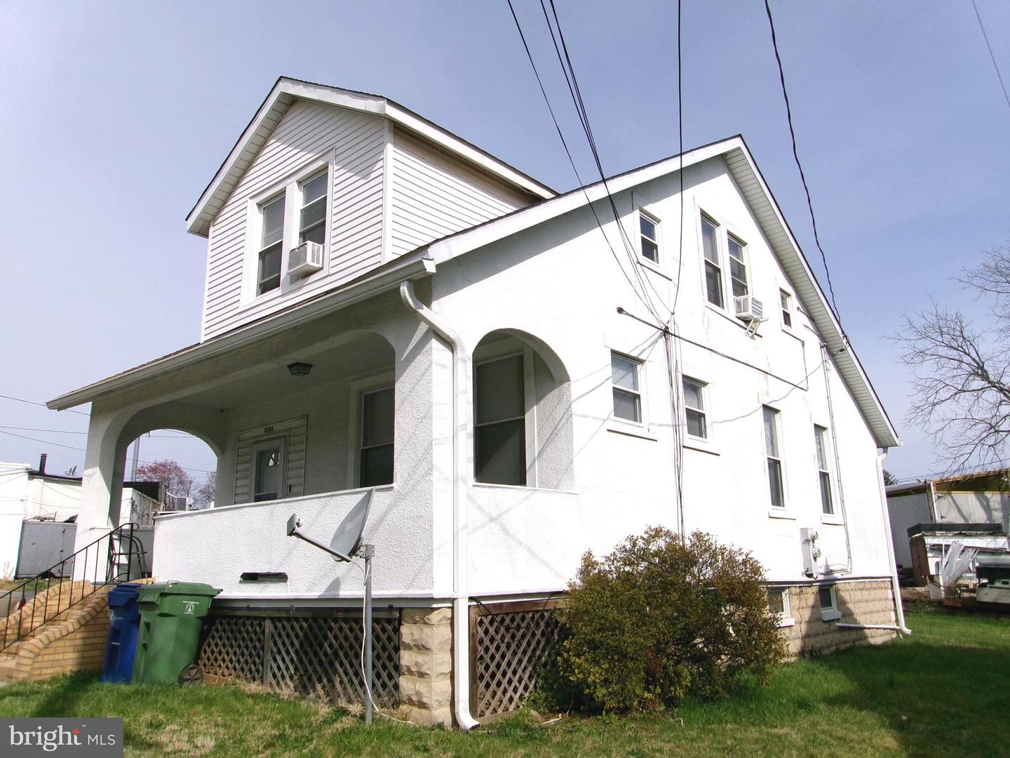 4204 Kenwood Ave Property Photo 25