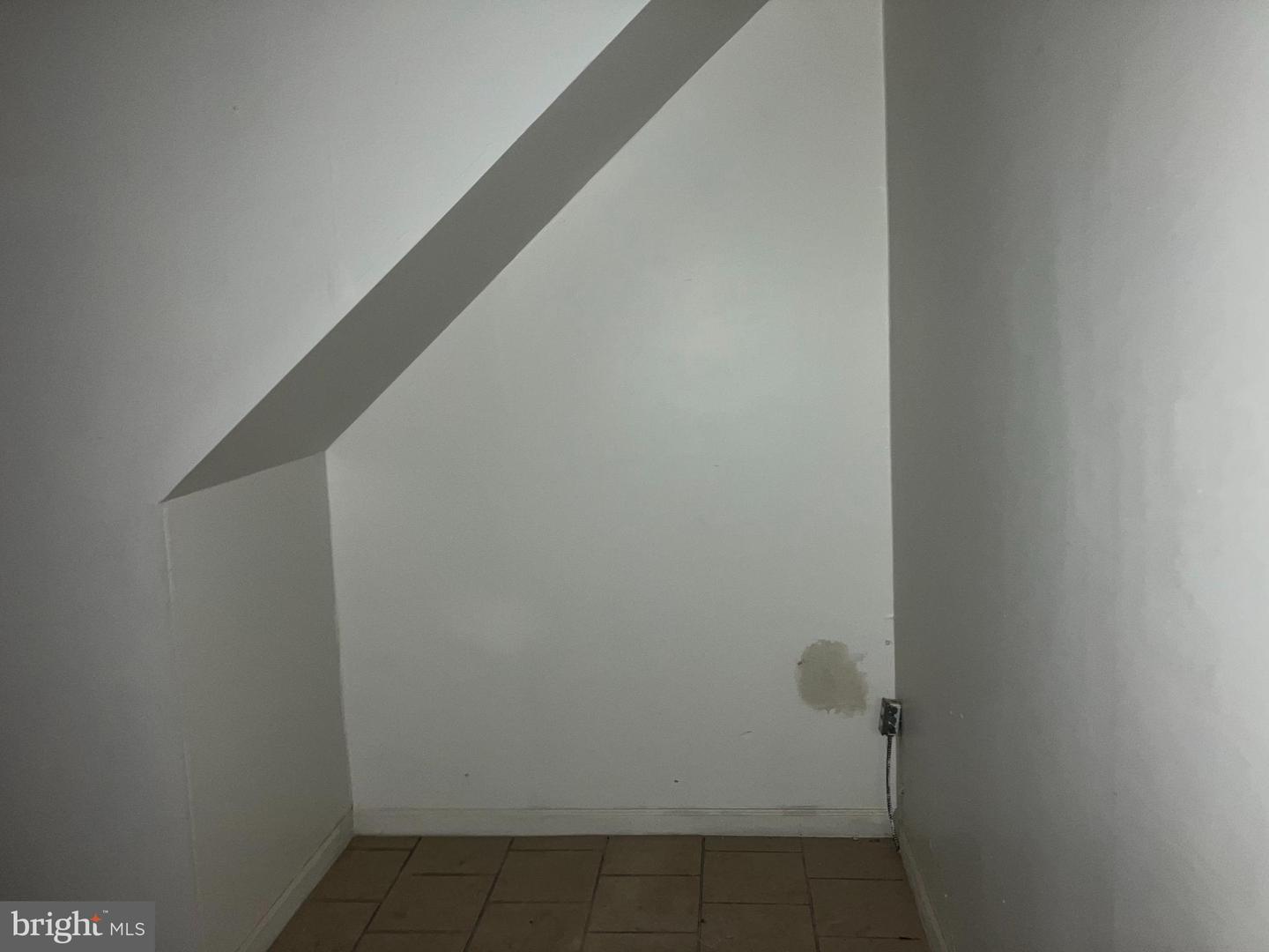 1201 Washington Blvd Property Photo 7