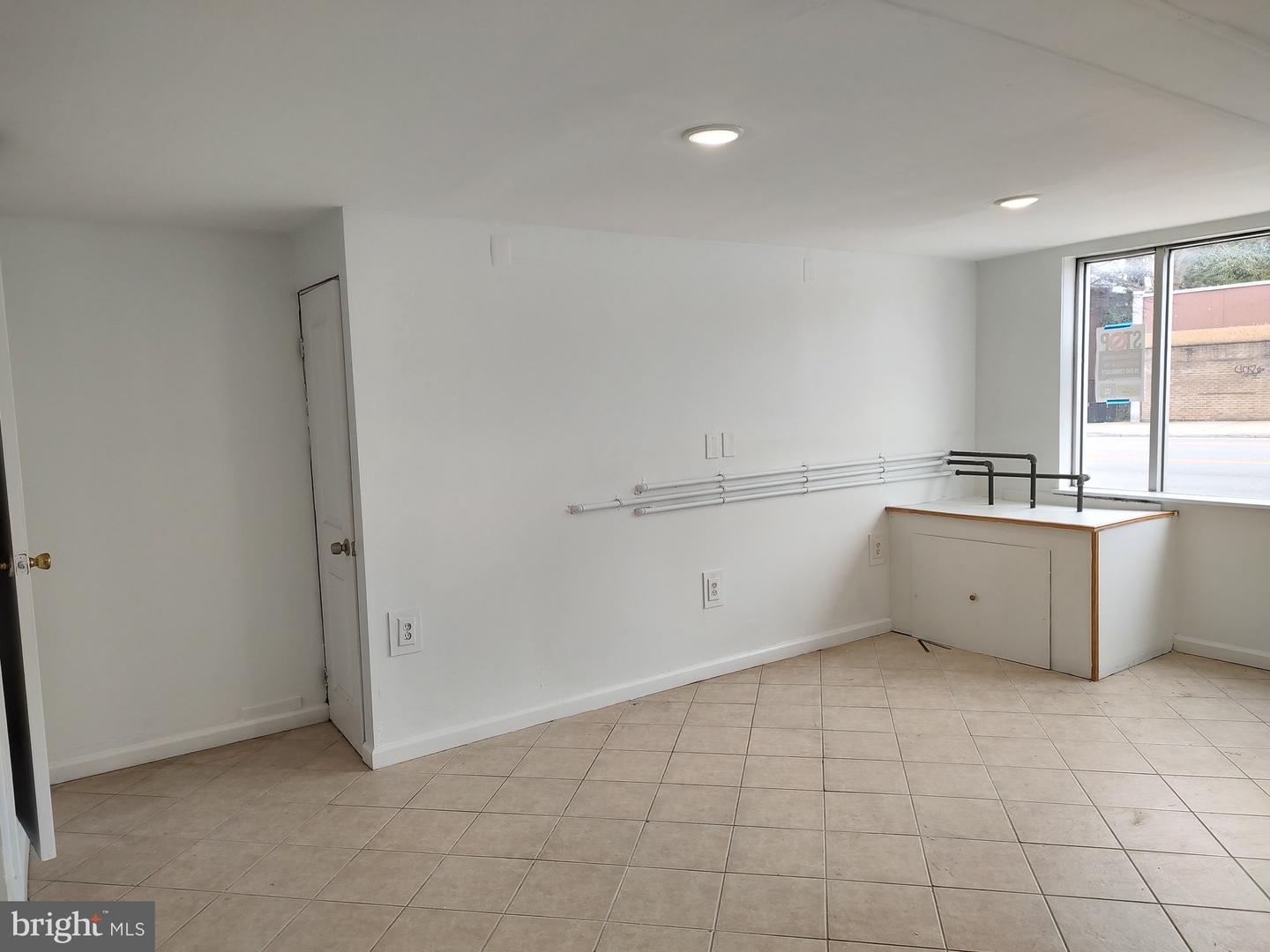 4602 York Rd Property Photo 17