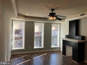 1538 Light St Property Photo 3