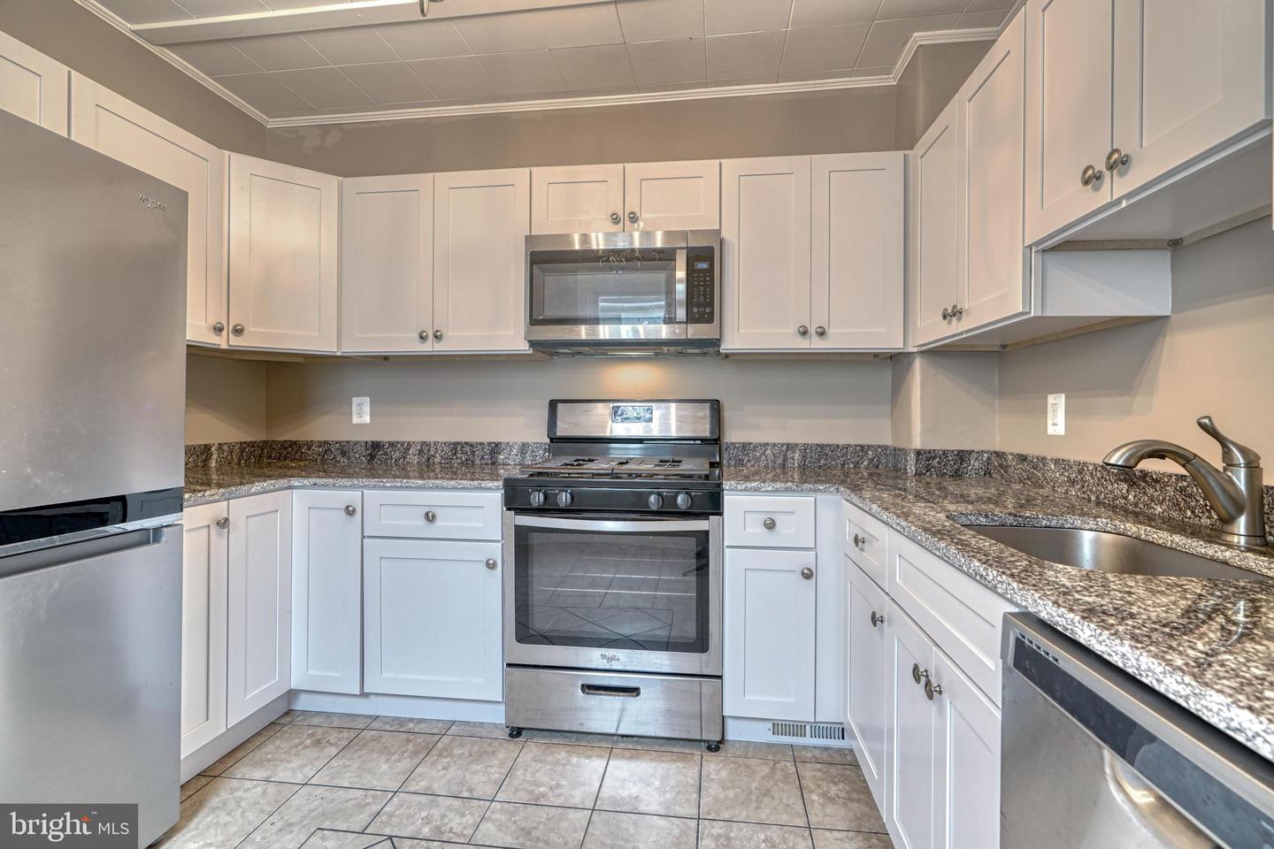 1503 S Charles St Property Photo 6