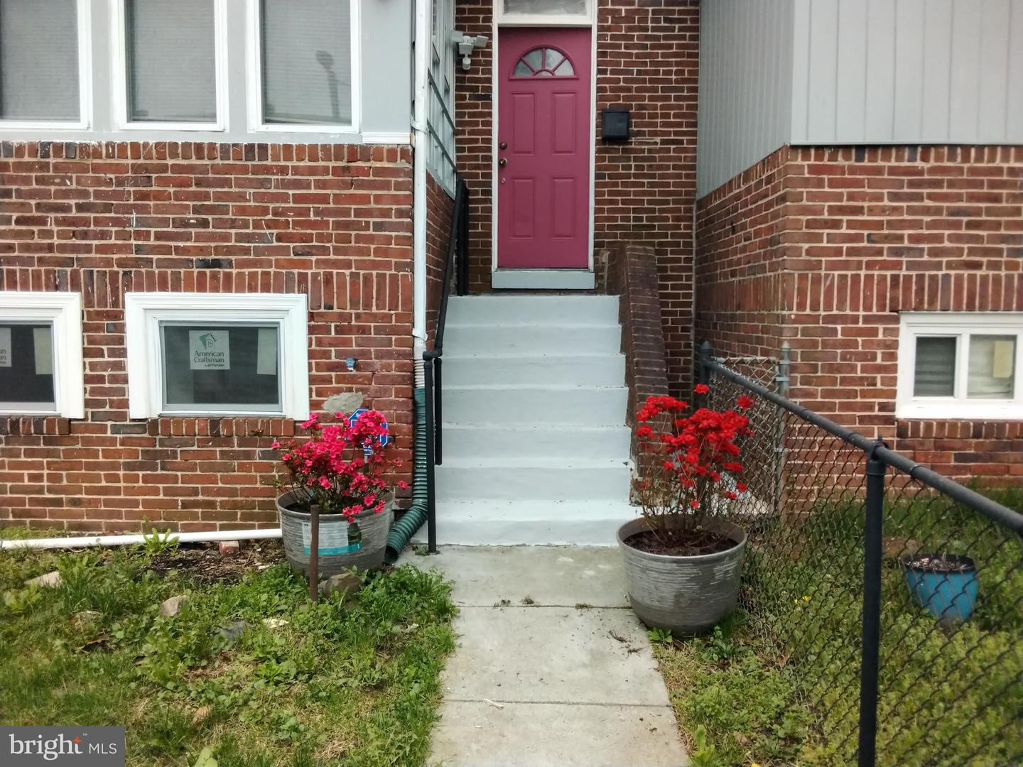 4013 W Garrison Ave Property Photo 4
