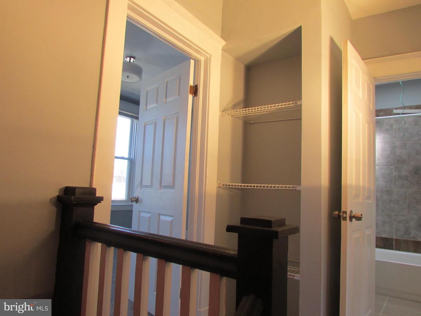 4013 W Garrison Ave Property Photo 10