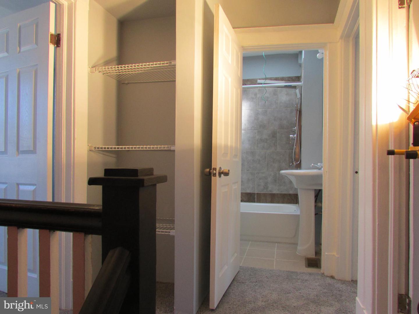 4013 W Garrison Ave Property Photo 11