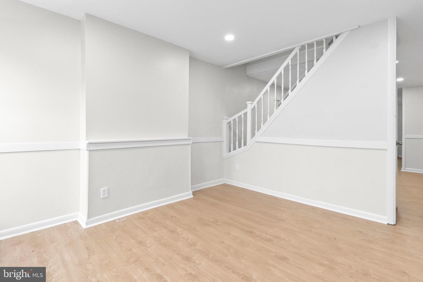 305 Calhoun St Property Photo 7