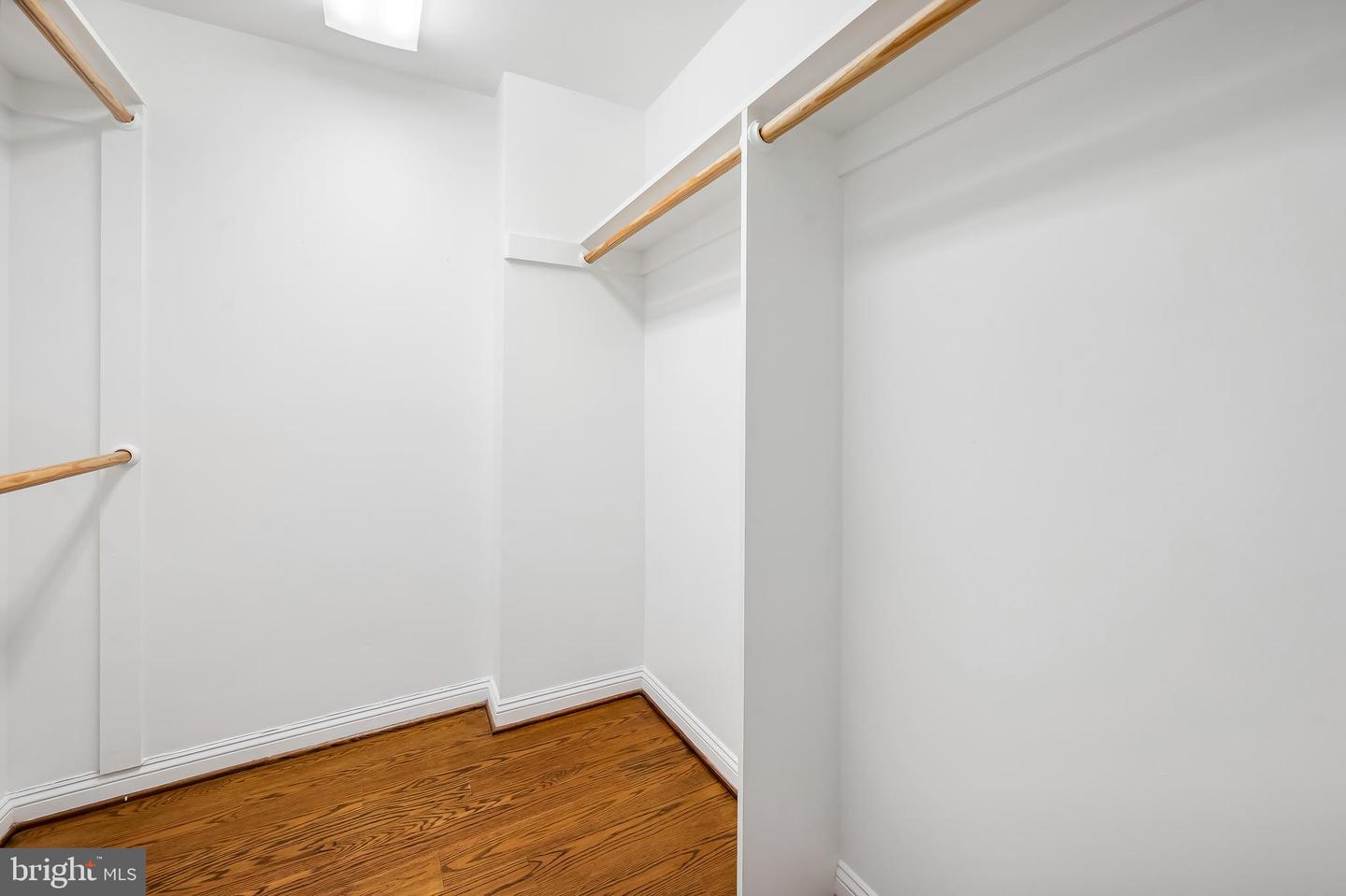 3704 N Charles St N #105 Property Photo 23