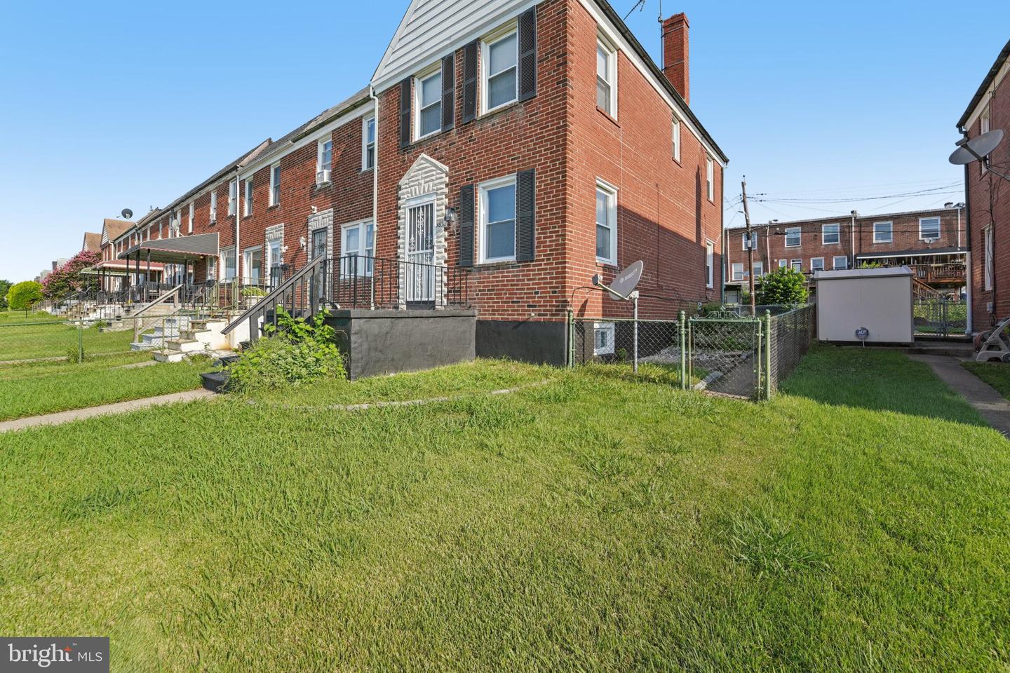 3836 Elmley Ave Property Photo 1
