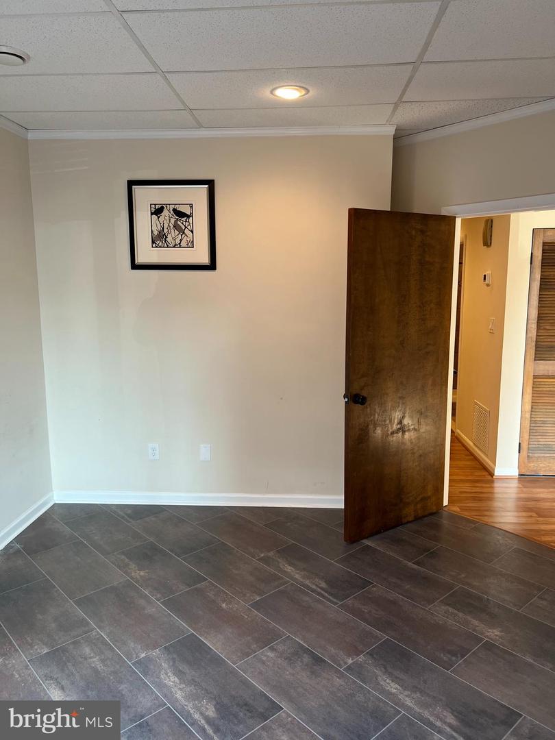 723 S Charles St #102 Property Photo 15