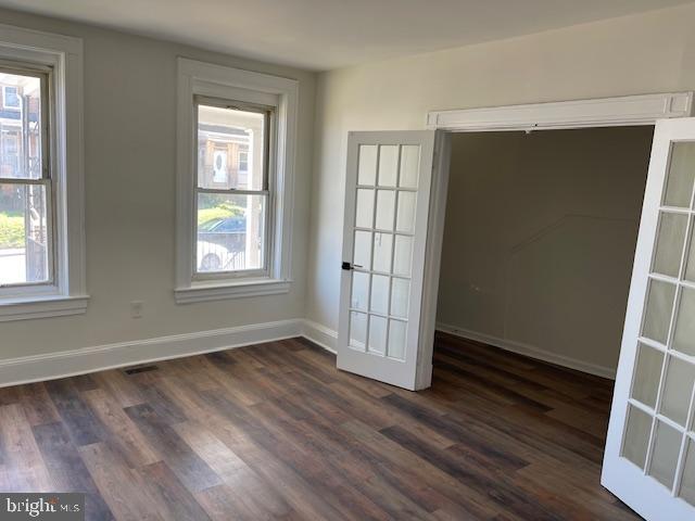 406 E Cold Spring Ln Property Photo 5