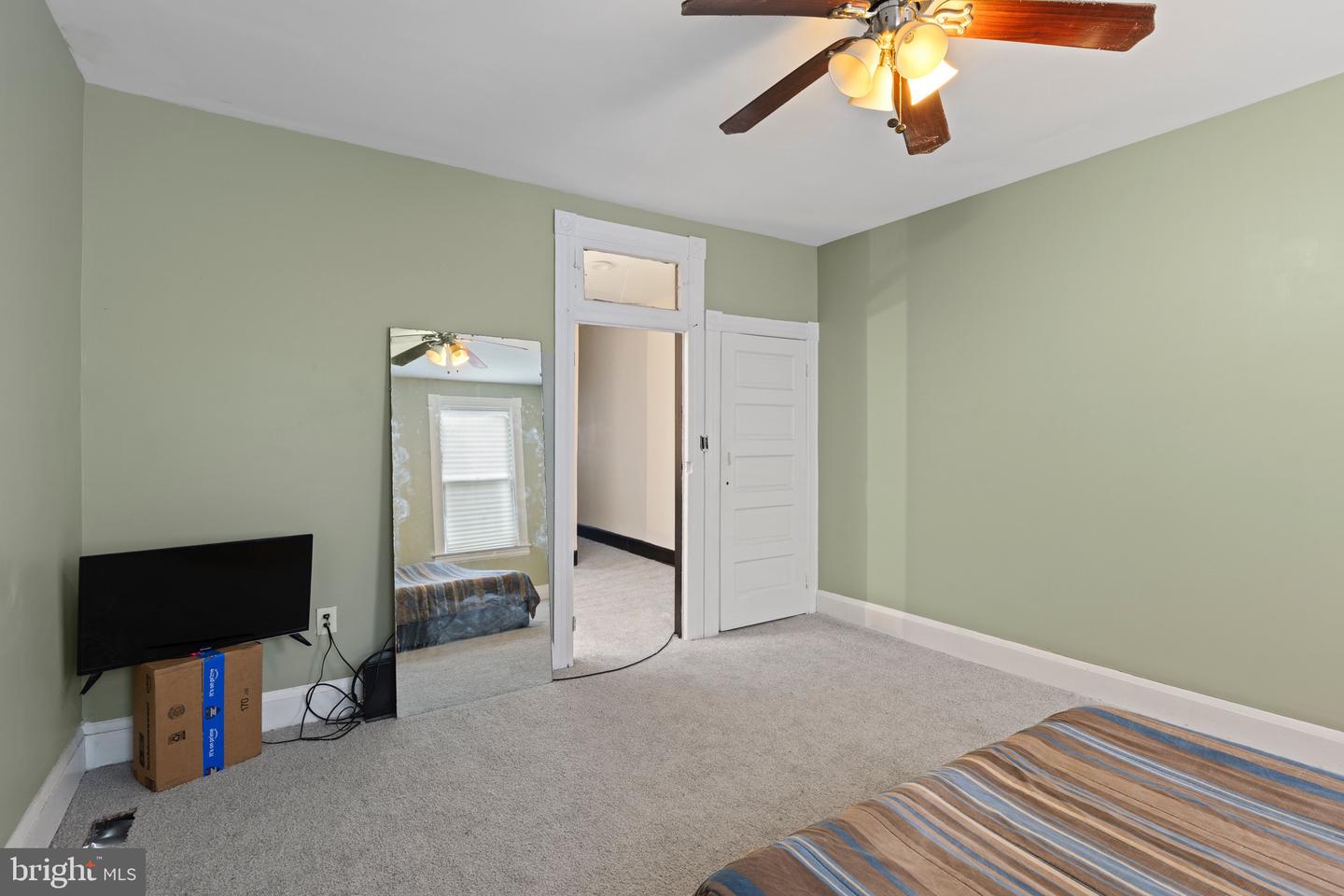 2038 E Lanvale St Property Photo 10
