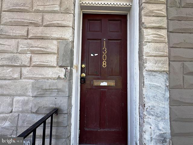 1308 N Chester St Property Photo 4