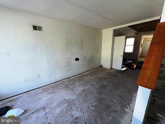 1308 N Chester St Property Photo 7