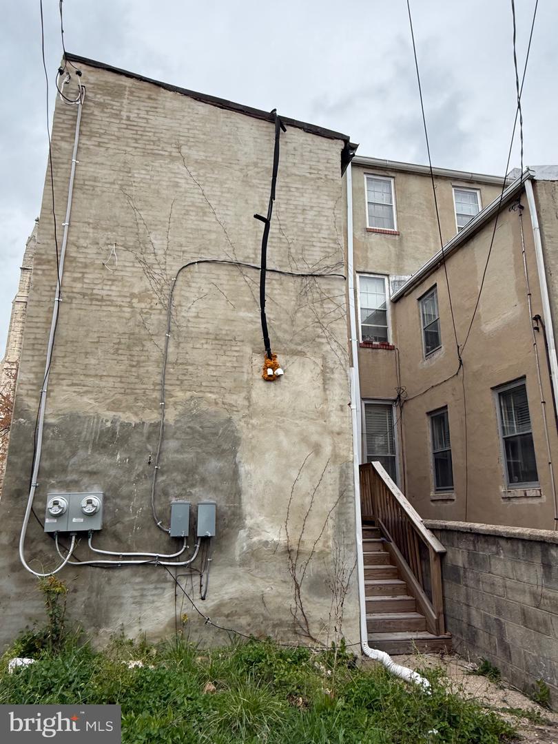 721 W Lafayette Ave Property Photo 3