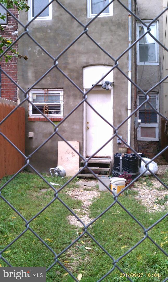 1112 Guilford Ave Property Photo 19
