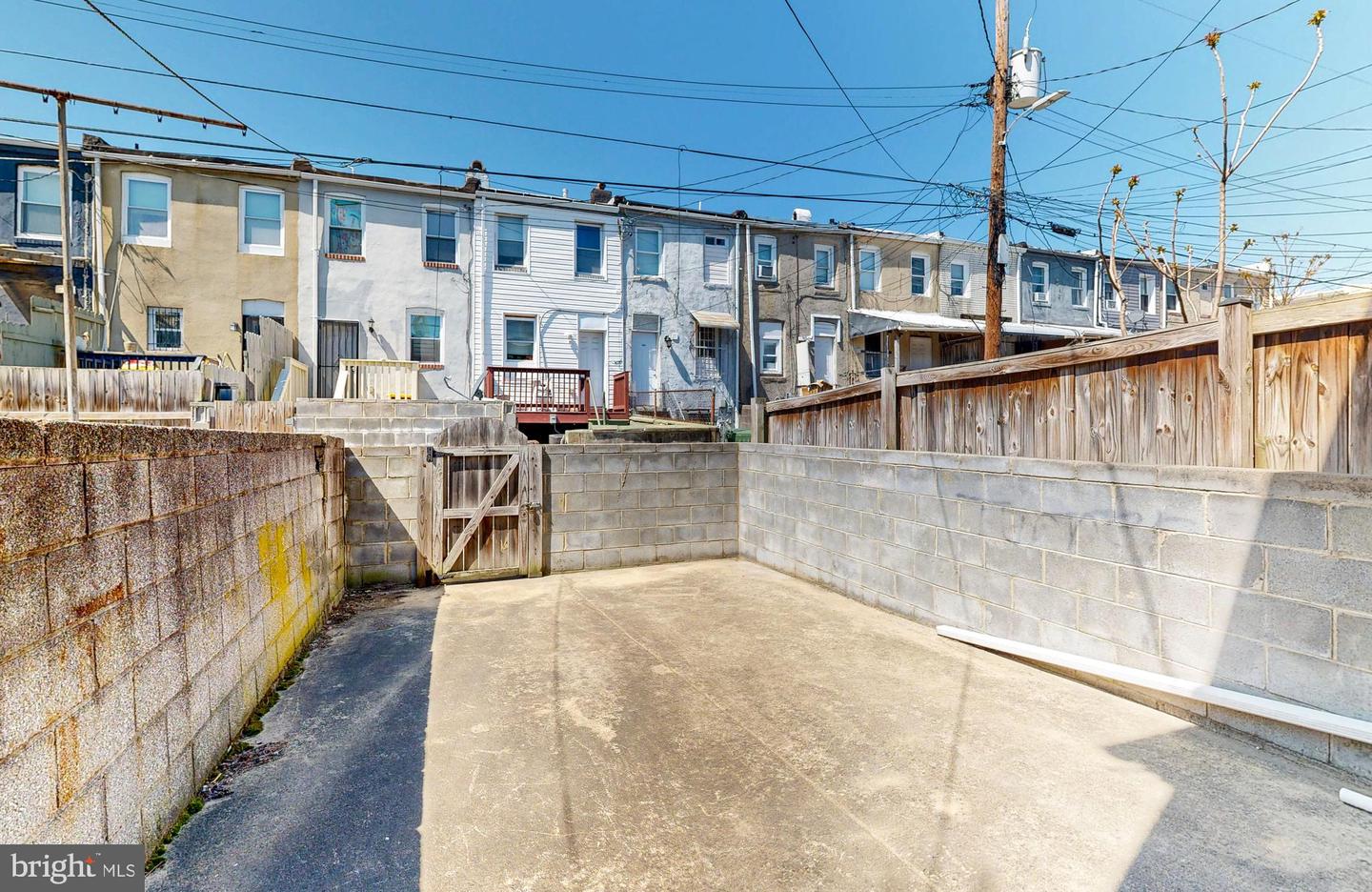 422 N Luzerne Ave Property Photo 31