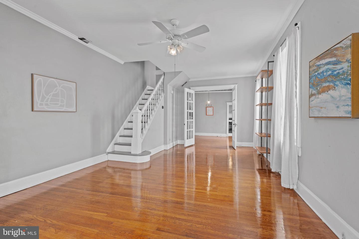 7 S Collington Ave Property Photo 2
