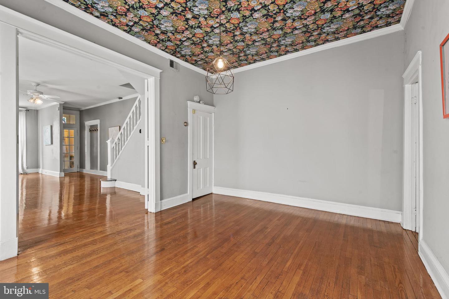 7 S Collington Ave Property Photo 8