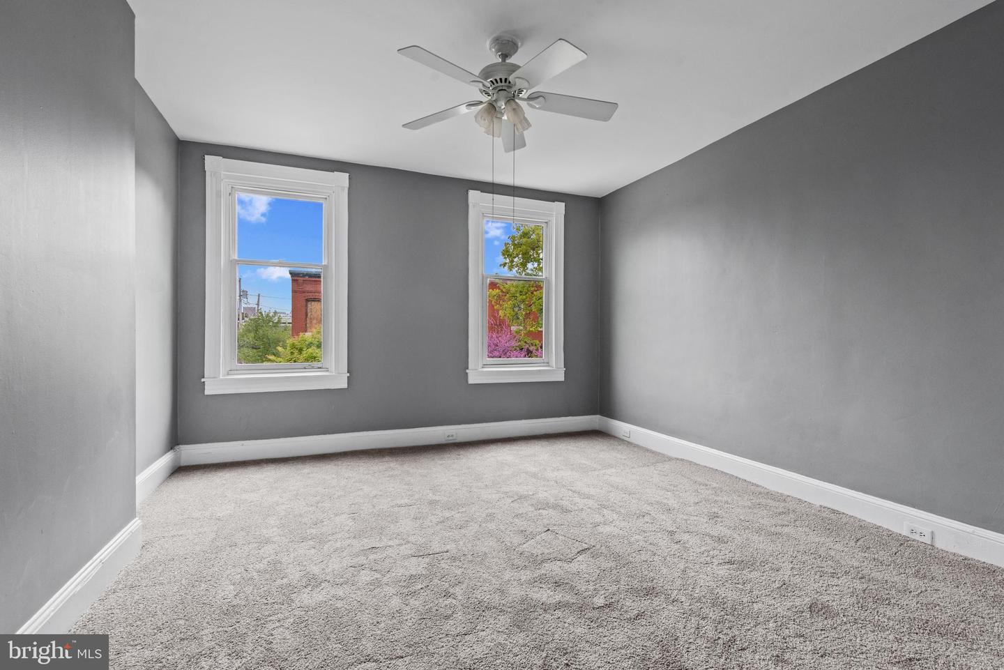 7 S Collington Ave Property Photo 12