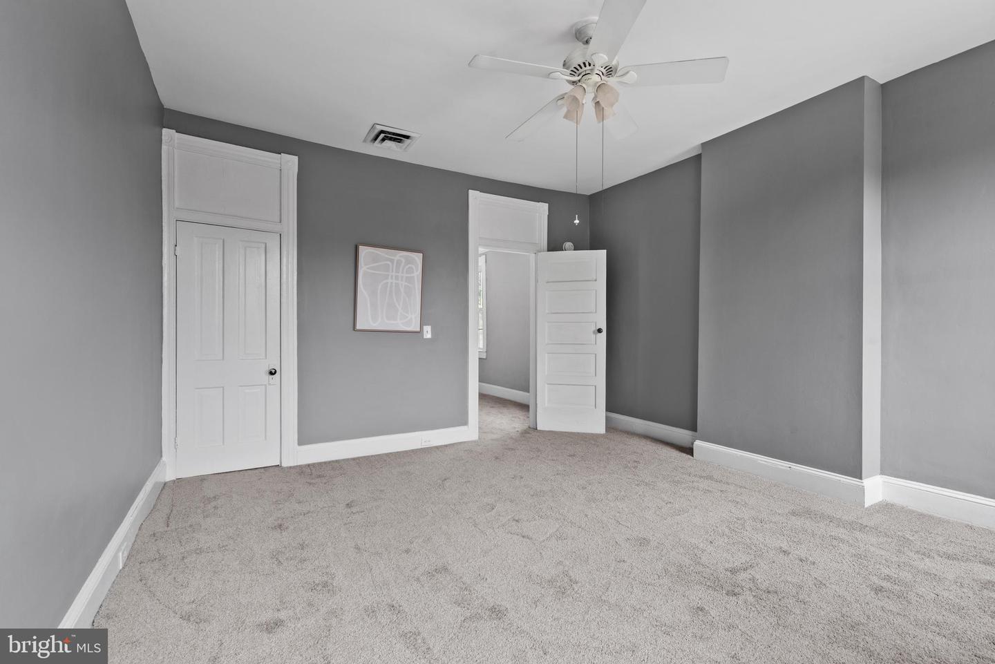 7 S Collington Ave Property Photo 14