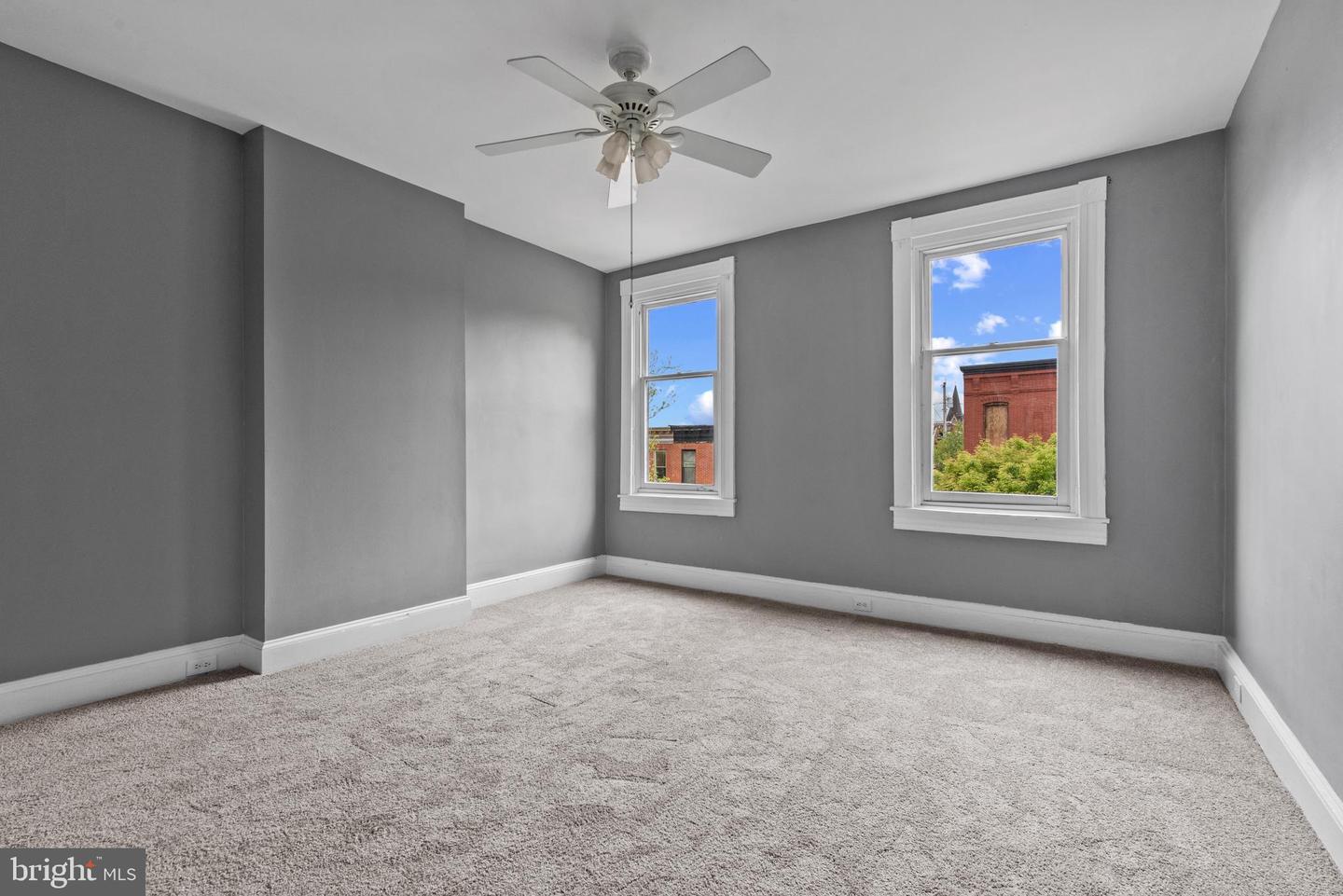 7 S Collington Ave Property Photo 15
