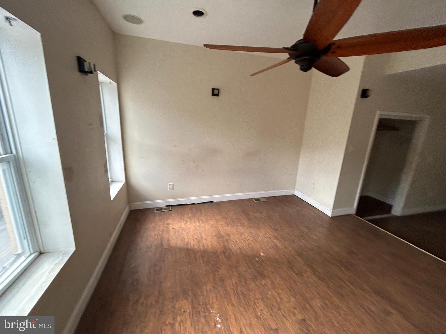 318 N Gilmor St Property Photo 18