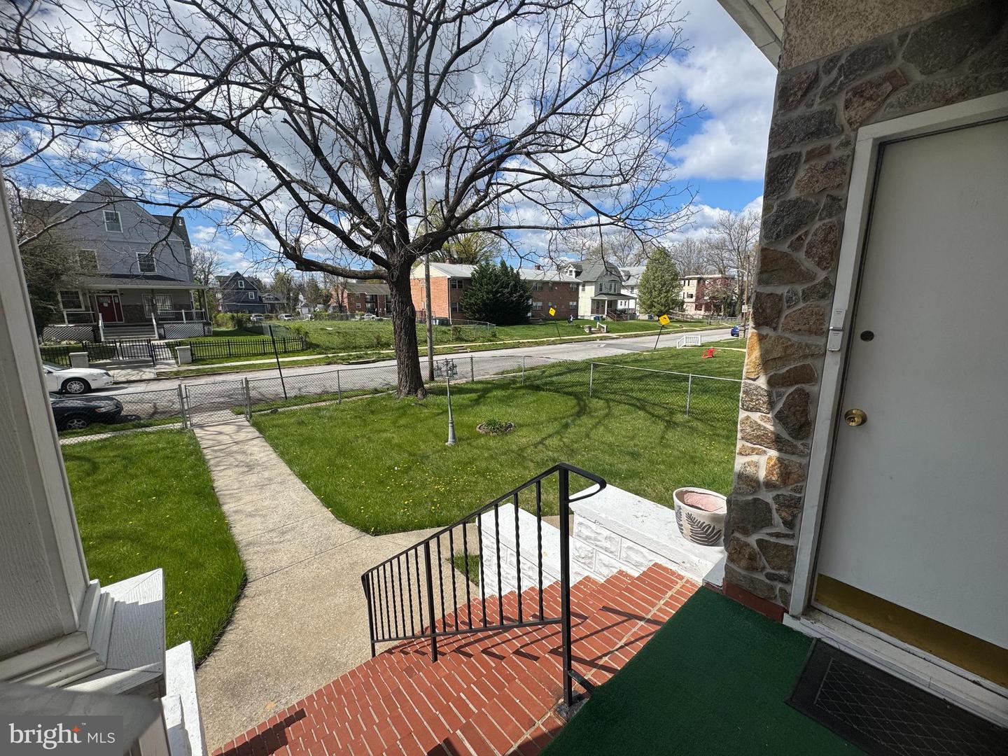 3914 Maine Ave Property Photo 2