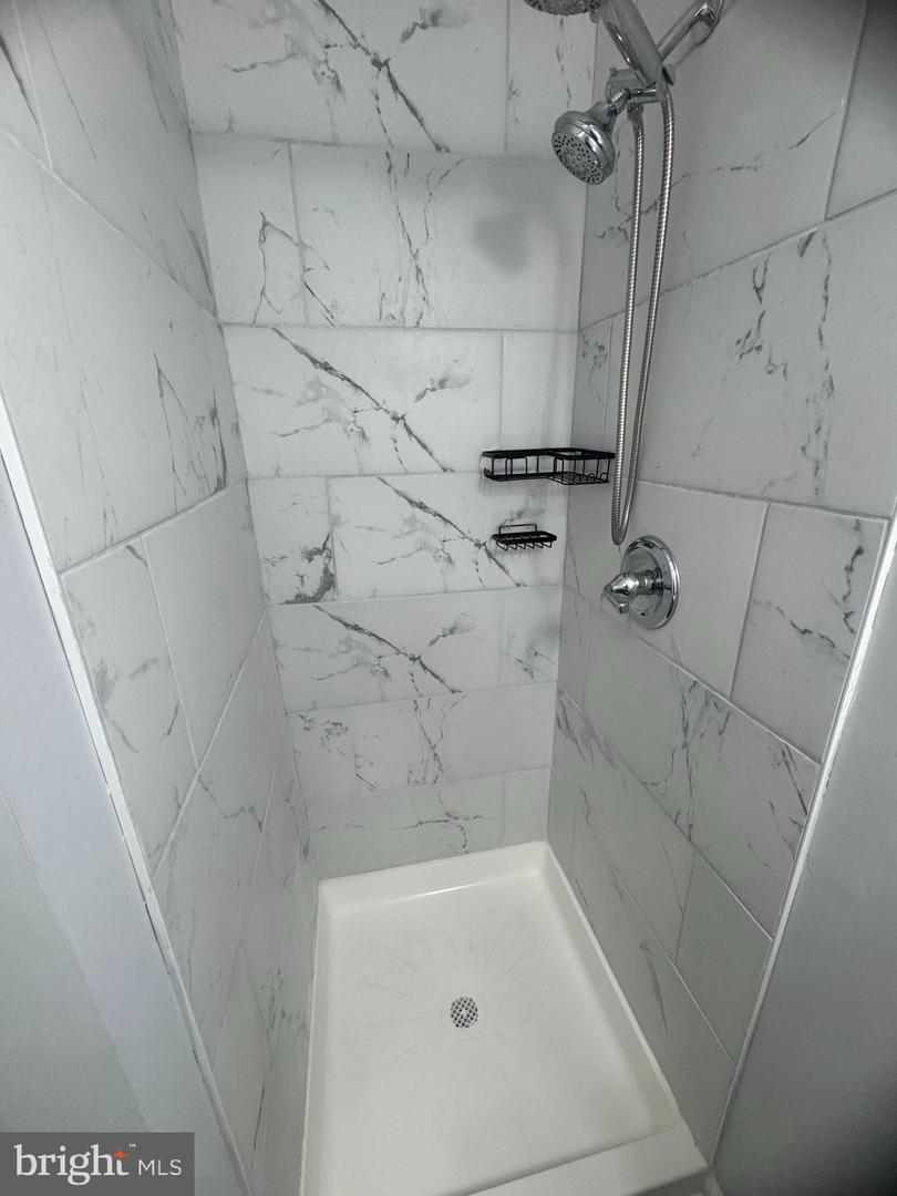 3914 Maine Ave Property Photo 10