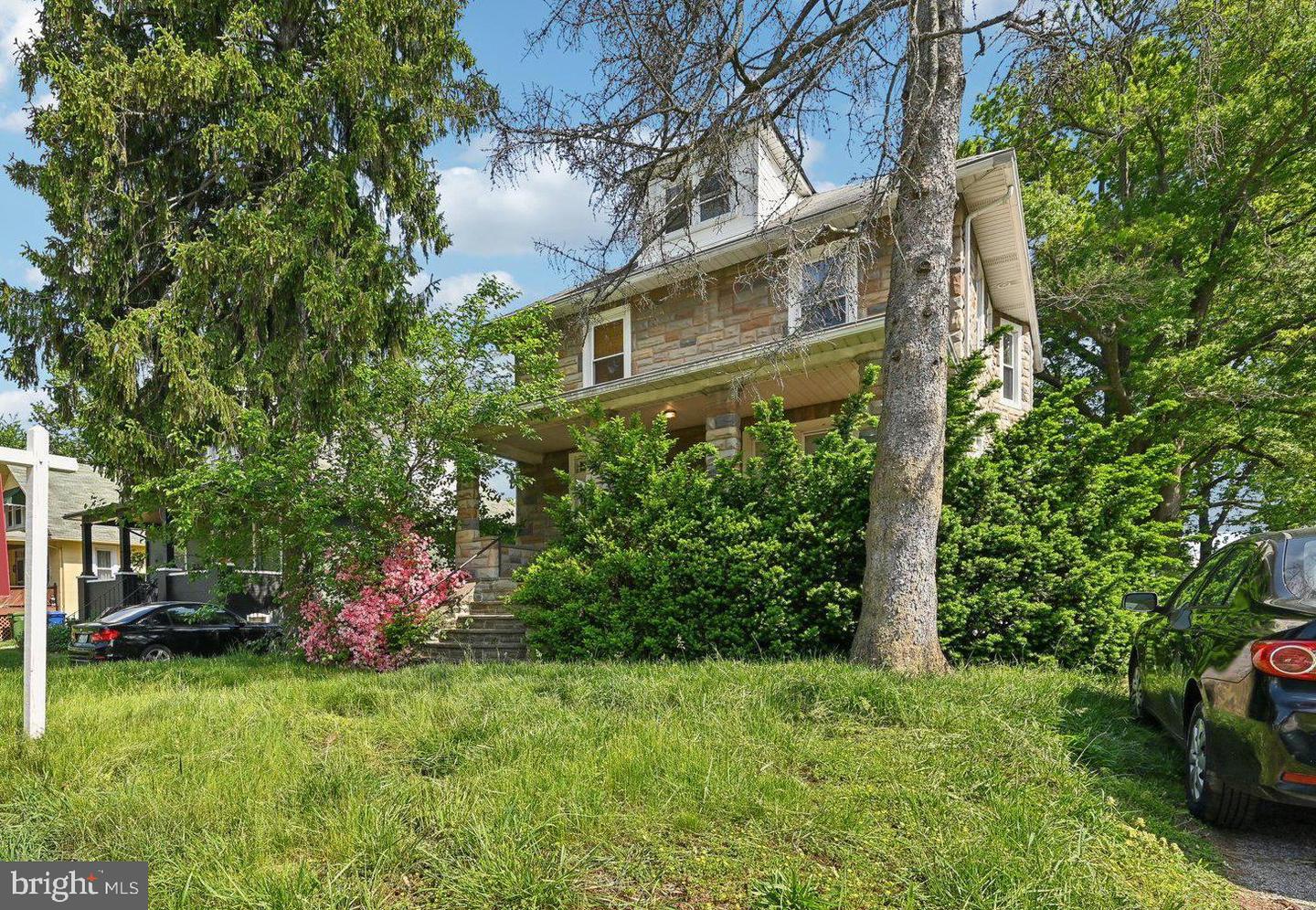 3214 Chesley Ave Property Photo 2