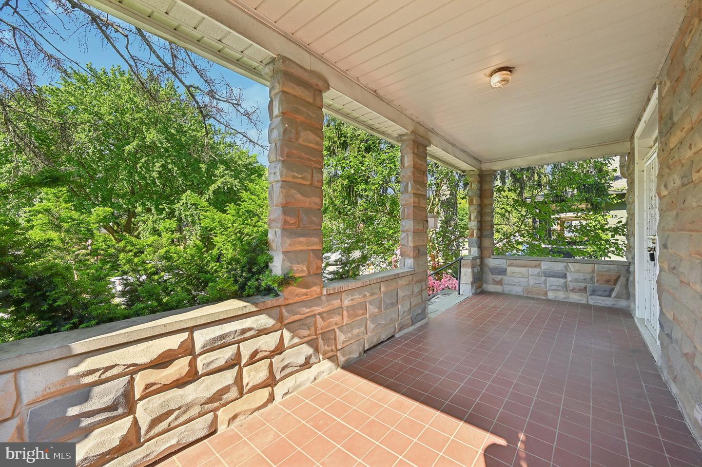 3214 Chesley Ave Property Photo 4