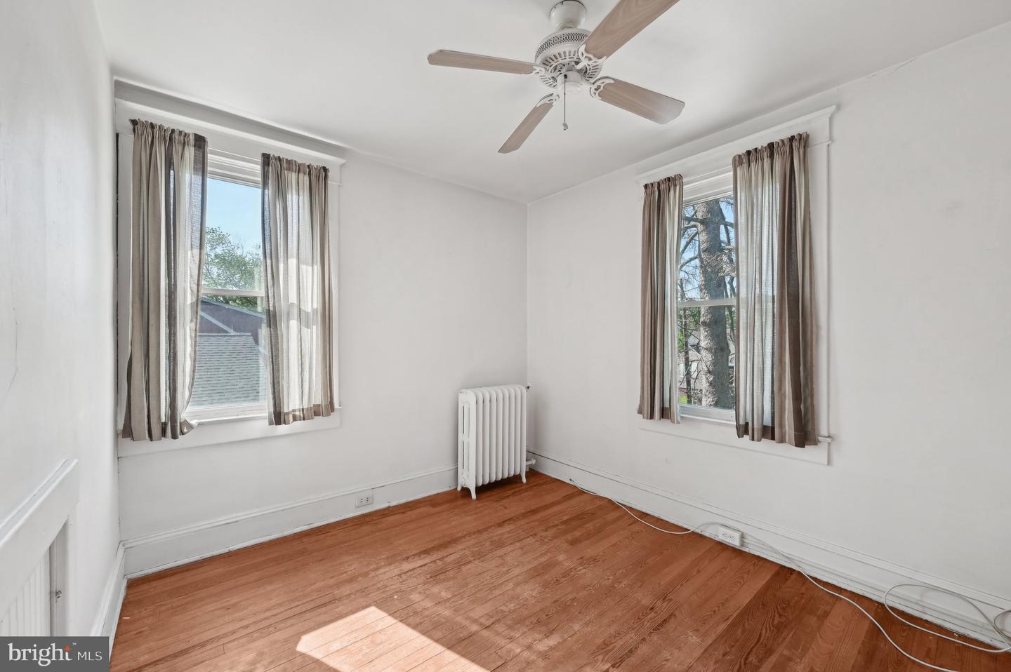 3214 Chesley Ave Property Photo 19