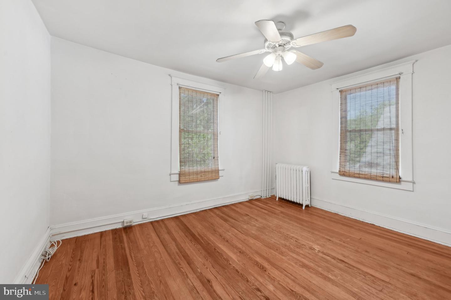 3214 Chesley Ave Property Photo 22