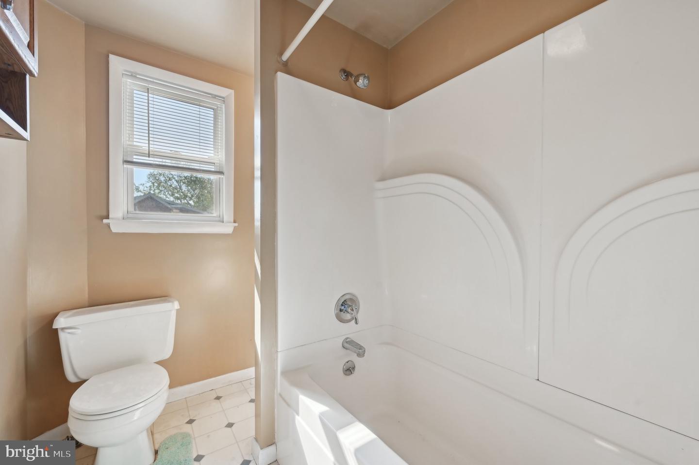 3214 Chesley Ave Property Photo 25